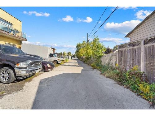 188 Parkdale Avenue N, Hamilton, ON 