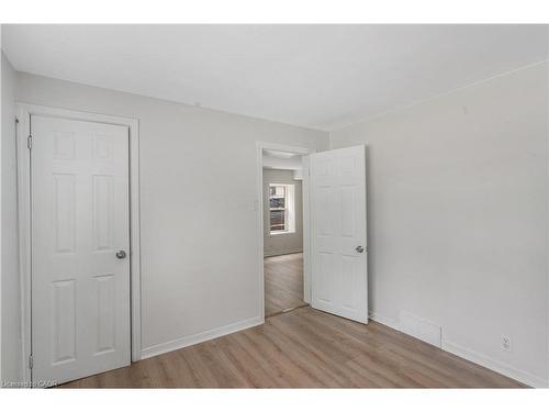 237 St. Julien Street, London, ON - Indoor Photo Showing Other Room