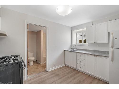 237 St. Julien Street, London, ON - Indoor