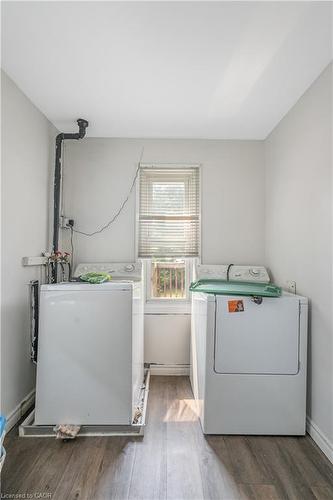 237 St. Julien Street, London, ON - Indoor Photo Showing Laundry Room