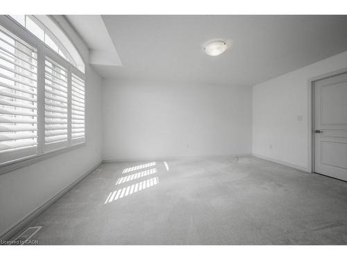 22-247 Festival Way, Binbrook, ON - Indoor Photo Showing Other Room