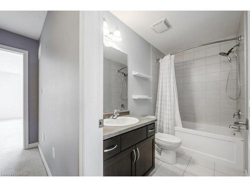 22-247 Festival Way, Binbrook, ON - Indoor Photo Showing Bathroom