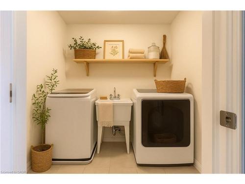 22-247 Festival Way, Binbrook, ON - Indoor Photo Showing Laundry Room