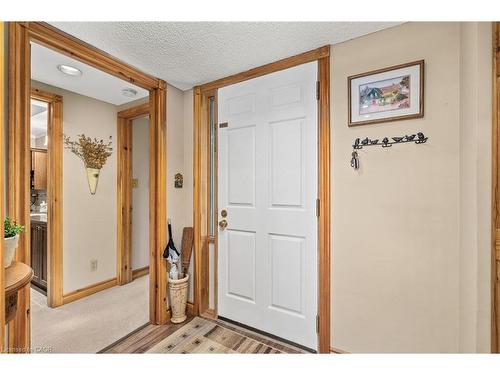 1-131 Grandview Hilltop Drive, Huntsville, ON - Indoor Photo Showing Other Room