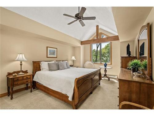 1-131 Grandview Hilltop Drive, Huntsville, ON - Indoor Photo Showing Bedroom