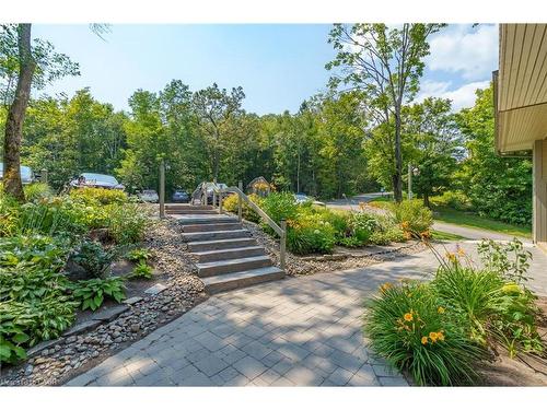 1-131 Grandview Hilltop Drive, Huntsville, ON - Outdoor