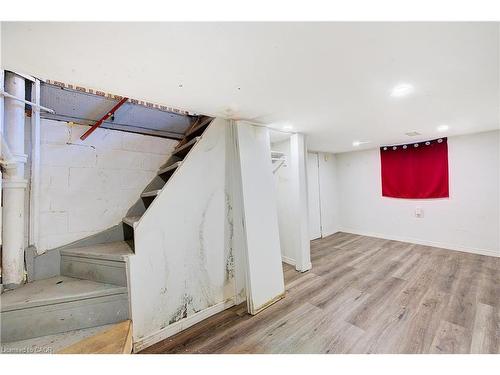 201 Clarence Street, London, ON - Indoor