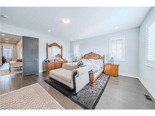 3096 Daniel Way Way, Oakville, ON - Indoor Photo Showing Bedroom