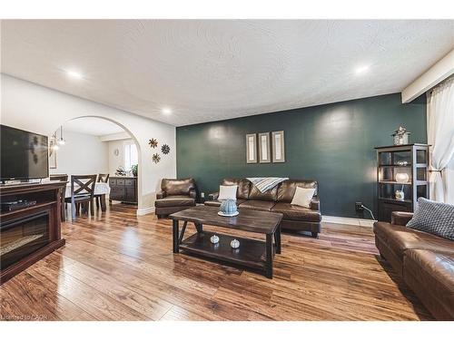 477 Queen Victoria Drive, Hamilton, ON - Indoor