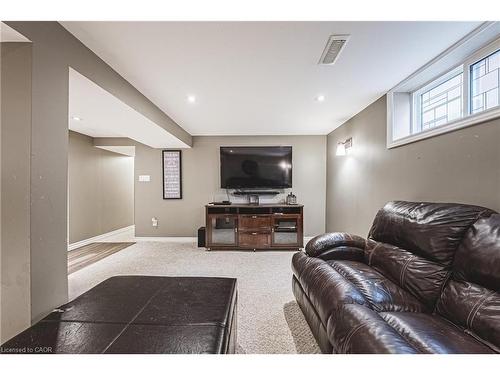 477 Queen Victoria Drive, Hamilton, ON - Indoor