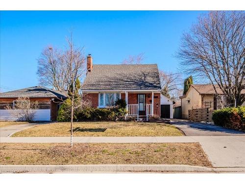 478 Greenfield Avenue  Kitchener, ON N2C 1G1