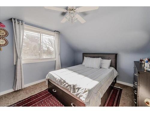 478 Greenfield Avenue, Kitchener, ON - Indoor Photo Showing Bedroom