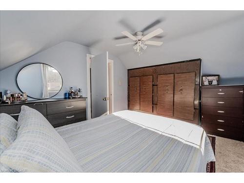478 Greenfield Avenue, Kitchener, ON - Indoor Photo Showing Bedroom