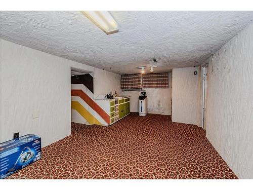 478 Greenfield Avenue, Kitchener, ON - Indoor