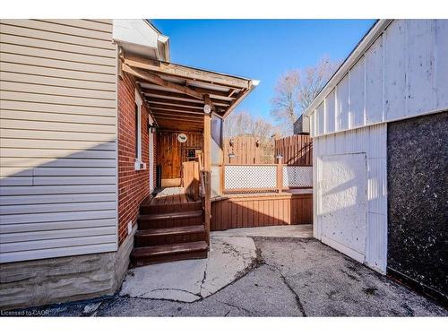 478 Greenfield Avenue, Kitchener, ON - Outdoor With Exterior