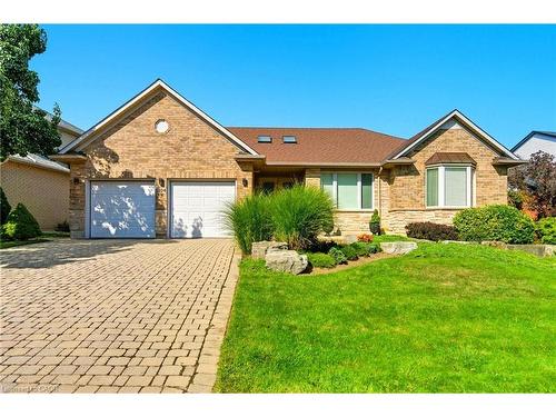 1104 Crofton Way, Burlington, ON - Outdoor With Facade