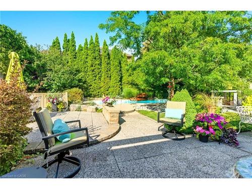 1104 Crofton Way, Burlington, ON - Outdoor