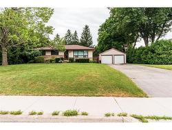 46 First Street  Waterdown, ON L0R 2H0