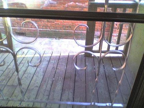 59 Victoria Avenue N, Hamilton, ON - Outdoor