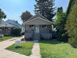 215 Ontario Street  Sarnia, ON N7T 1L5