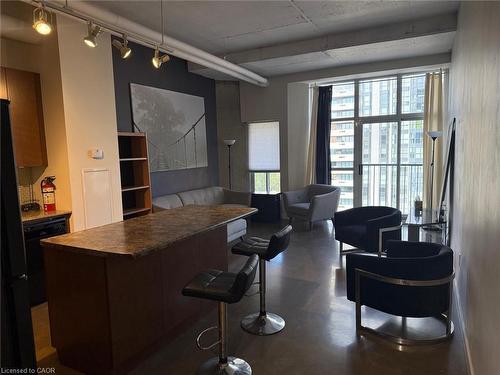 712-66 Bay Street S, Hamilton, ON - Indoor