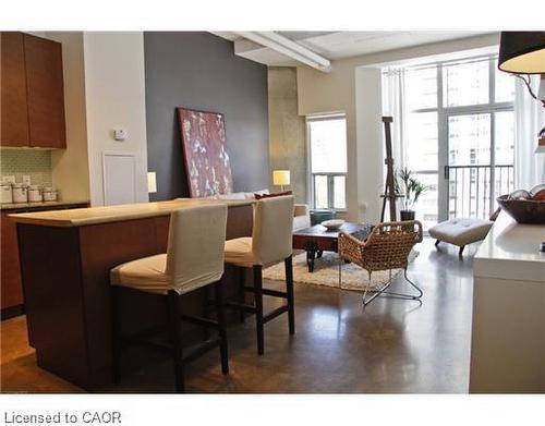 712-66 Bay Street S, Hamilton, ON - Indoor