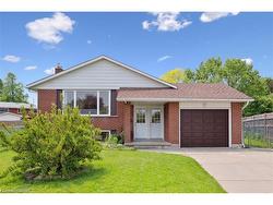 11 Van Horne Place  Kitchener, ON N2P 1J8