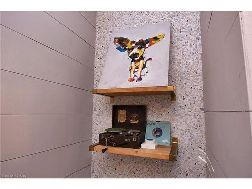 150 Victoria Avenue N, Hamilton, ON - Indoor Photo Showing Other Room