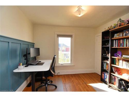 150 Victoria Avenue N, Hamilton, ON - Indoor Photo Showing Office