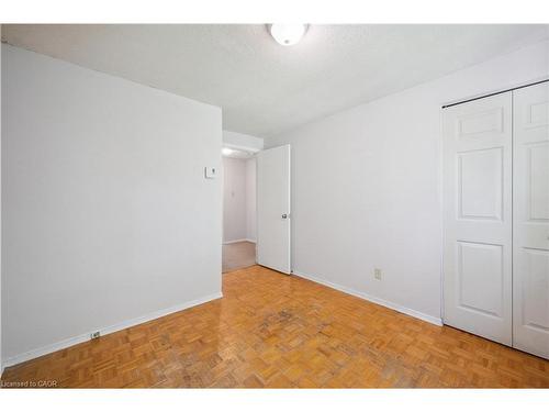 101 Churchill Street, Waterloo, ON - Indoor Photo Showing Other Room