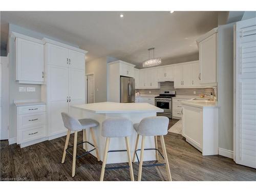 305 Thornhill Place, Waterloo, ON - Indoor Photo Showing Kitchen