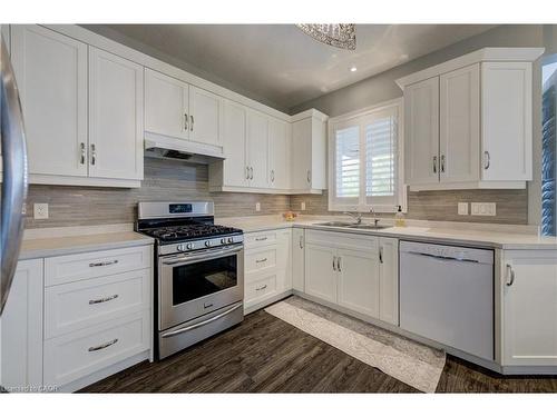 305 Thornhill Place, Waterloo, ON - Indoor Photo Showing Kitchen With Double Sink