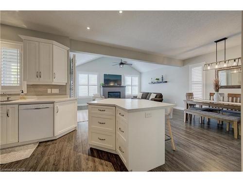 305 Thornhill Place, Waterloo, ON - Indoor Photo Showing Kitchen