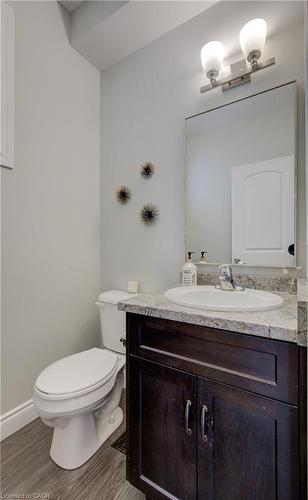 305 Thornhill Place, Waterloo, ON - Indoor Photo Showing Bathroom