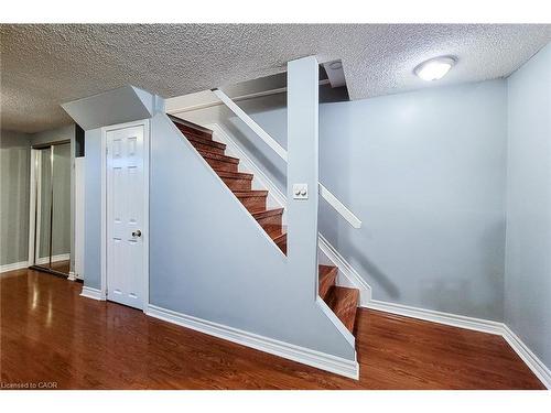 535 Upper Horning Road, Hamilton, ON - Indoor Photo Showing Other Room