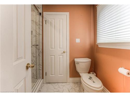 2 Morningview Place, Kitchener, ON - Indoor Photo Showing Bathroom