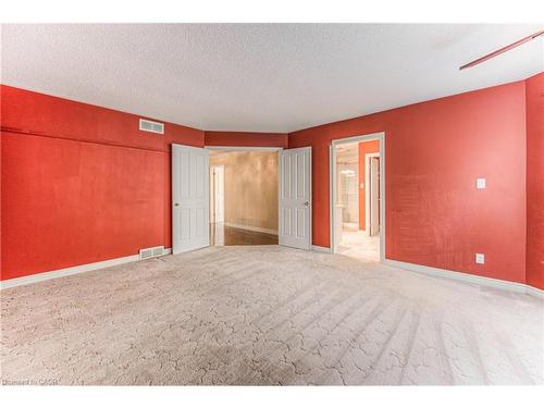 2 Morningview Place, Kitchener, ON - Indoor Photo Showing Other Room