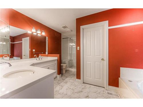 2 Morningview Place, Kitchener, ON - Indoor Photo Showing Bathroom