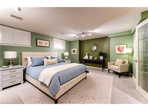 2 Morningview Place, Kitchener, ON - Indoor Photo Showing Bedroom