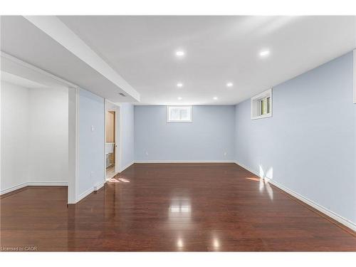 6122 Mayfair Drive, Niagara Falls, ON - Indoor Photo Showing Other Room