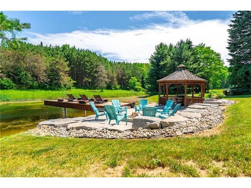 994030 Mono Adjala Townline, Mono, ON - Outdoor With Backyard