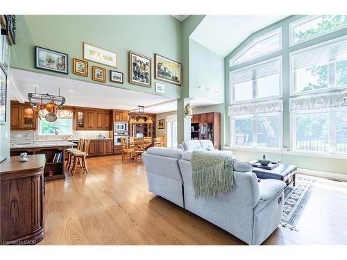 994030 Mono Adjala Townline, Mono, ON - Indoor Photo Showing Living Room With Fireplace