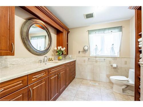 994030 Mono Adjala Townline, Mono, ON - Indoor Photo Showing Bathroom