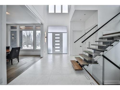 2284 Sideroad 1, Burlington, ON - Indoor Photo Showing Other Room