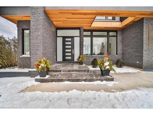 2284 Sideroad 1, Burlington, ON - Outdoor