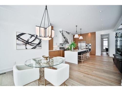 2284 Sideroad 1, Burlington, ON - Indoor