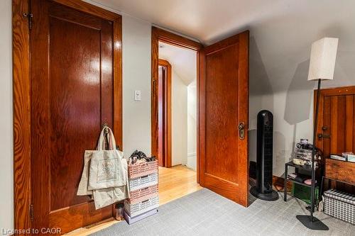 27 Dromore Crescent, Hamilton, ON - Indoor Photo Showing Other Room