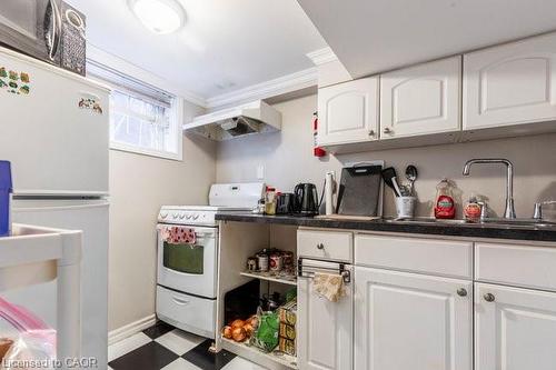 27 Dromore Crescent, Hamilton, ON - Indoor