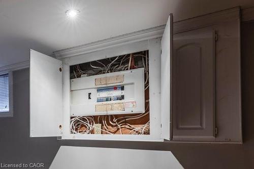 27 Dromore Crescent, Hamilton, ON - Indoor Photo Showing Other Room