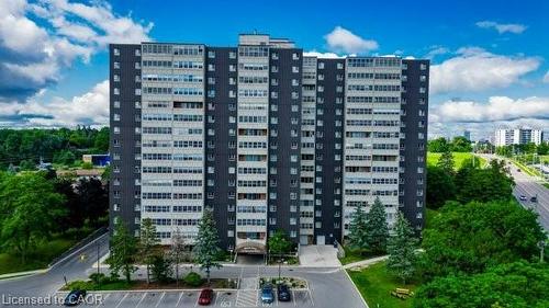 509-225 Harvard Place, Waterloo, ON - Outdoor